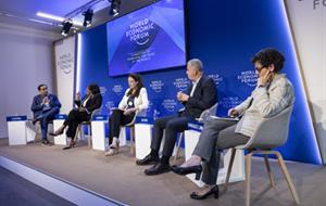 Sabancı Holding CEO’su Cenk Alper Davos’ta “Endüstrilerde Dijital Değeri Ortaya Çıkarmak” ve “İnsan Odaklı Ticaret” Panellerinde Konuştu